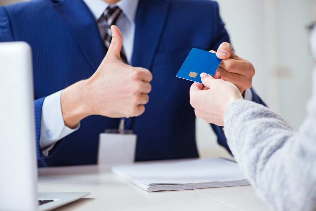 Strategies for Using a Credit Card to Build Credit